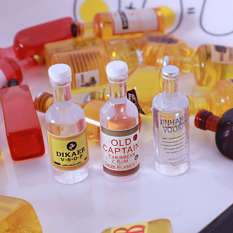 Botella de agua de casa de muñ - Dollhouse Furniture Set reseña y precio