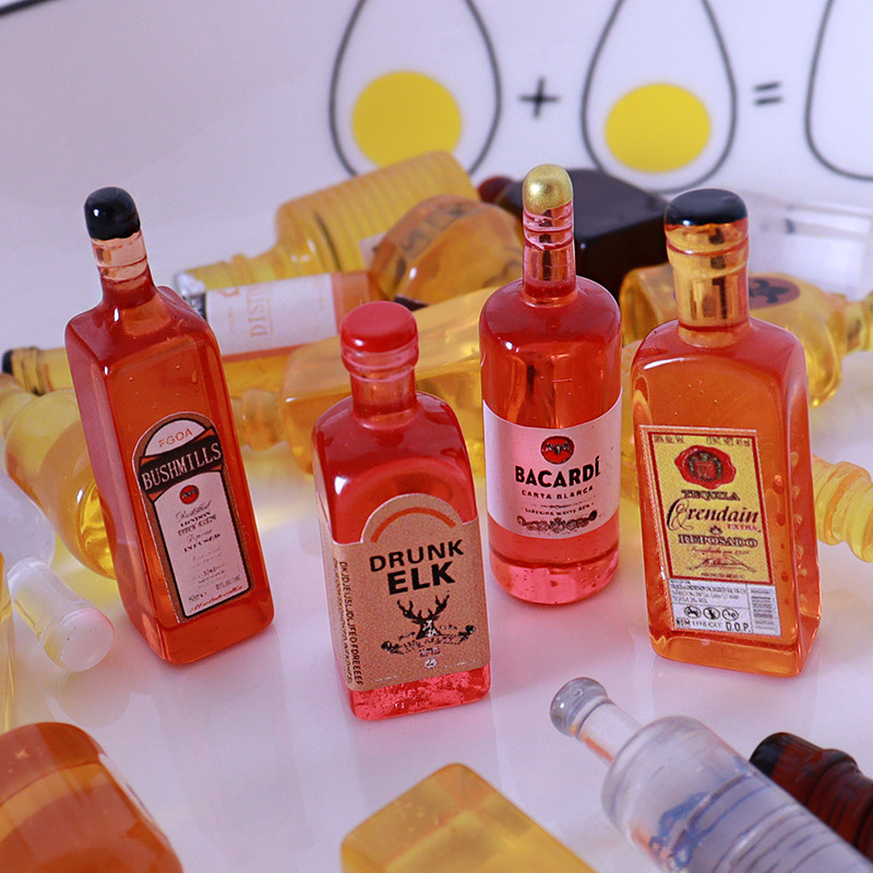 Botella de agua de casa de muñ - Dollhouse Furniture Set reseña y precio