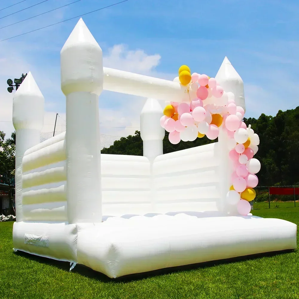 Castillo inflable blanco/negro - Kids Toys Rental reseña y precio